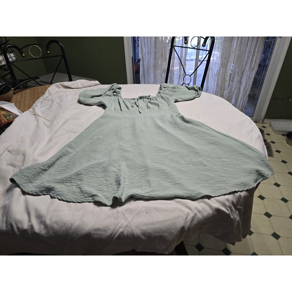 DRESS Streetwear Society L.  Dress Casual Short Puff Sleeve Mint Green - Picture 9 of 16